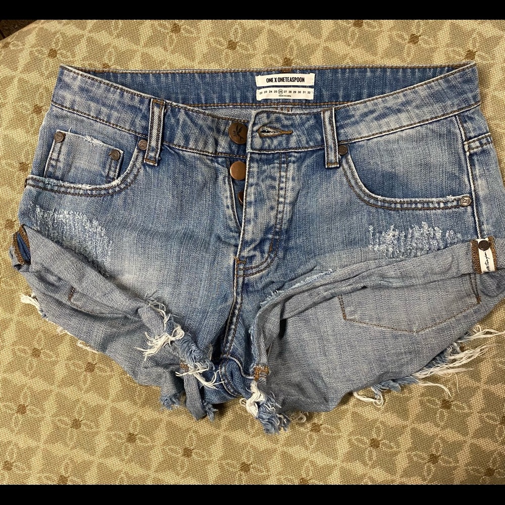Demin shorts One X One teaspoon